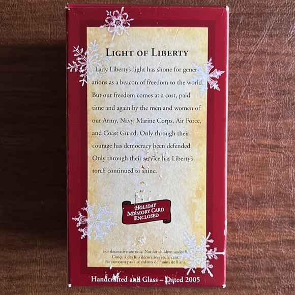Hallmark Keepsake Patriotic Christmas Ornament - Picture 4 of 4